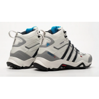 Кроссовки Adidas Terrex Winter белые